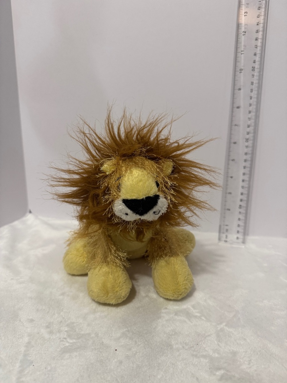 Ganz Webkinz HM006 Lion Plush Stuffed Toy No Code Retired